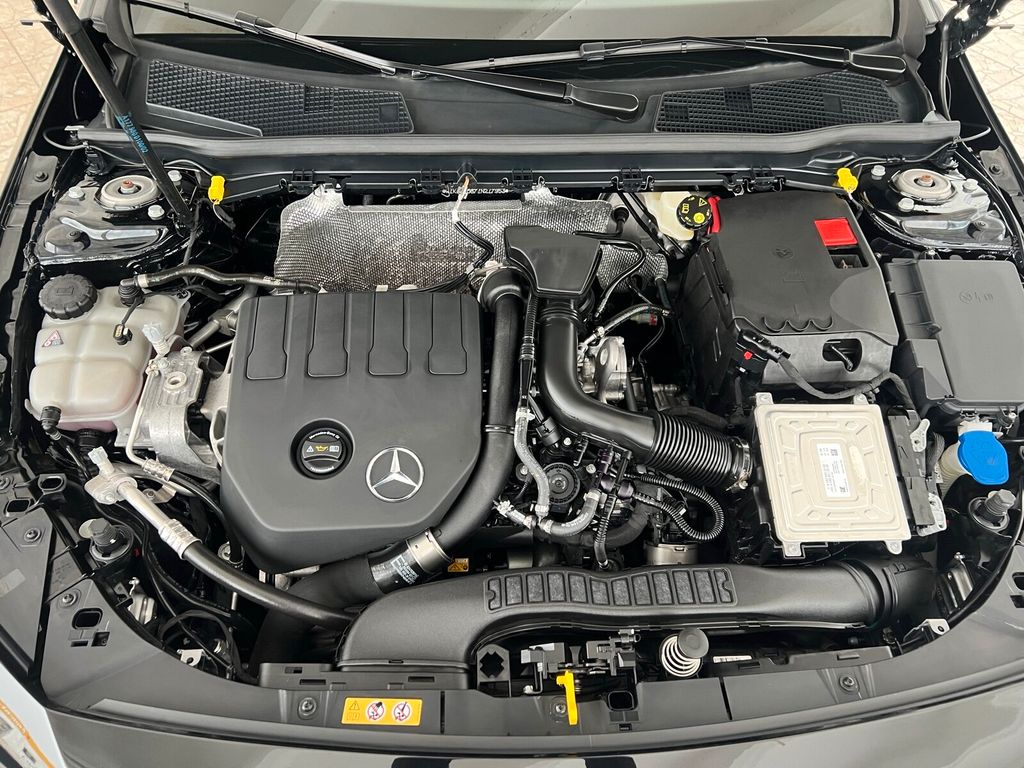 Mercedes-Benz A 200 2021