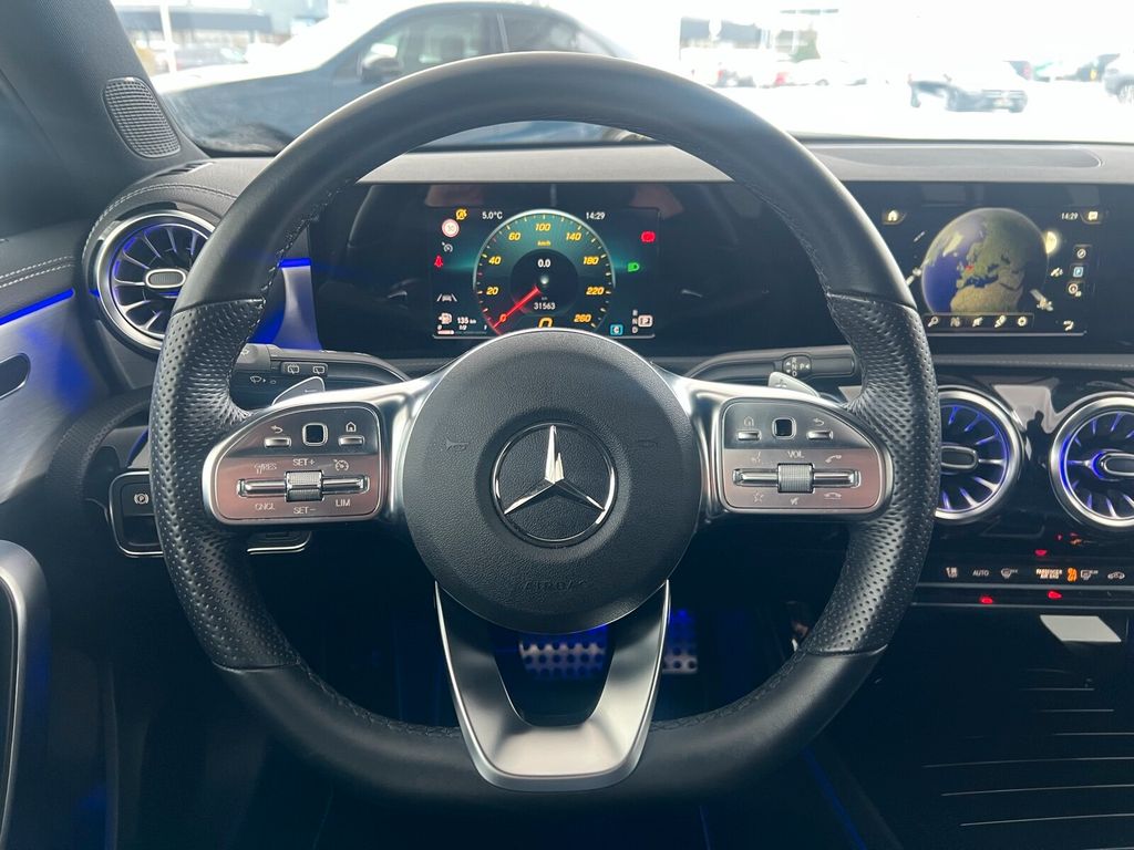 Mercedes-Benz A 200 2021