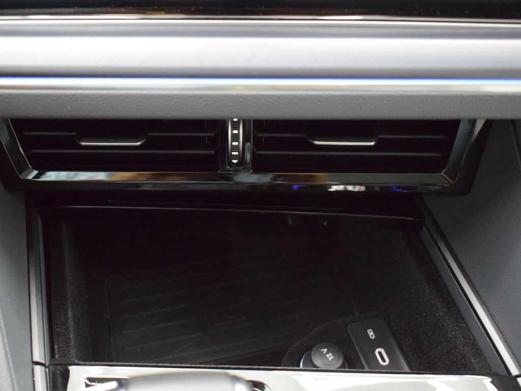 Volkswagen Touareg 2025