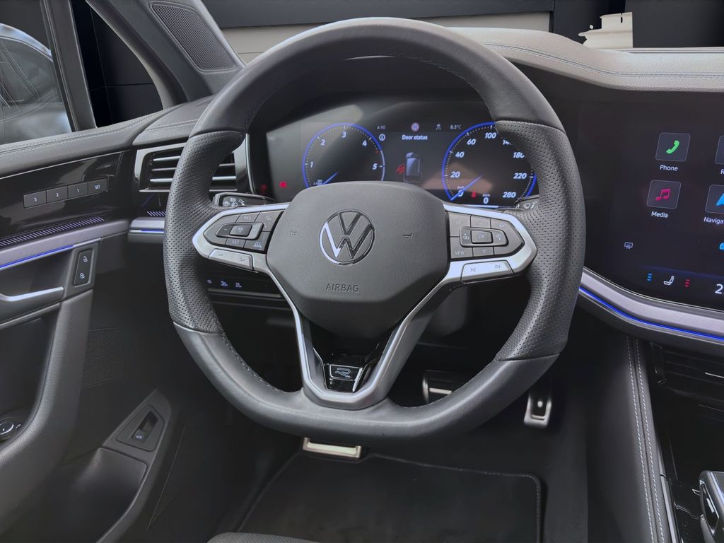 Volkswagen Touareg 2025