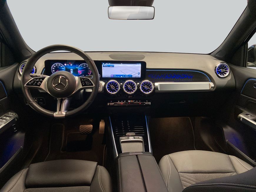 Mercedes-Benz GLB 200 2024