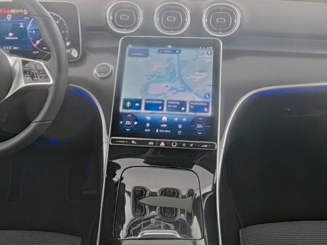 Mercedes-Benz C 220 2025