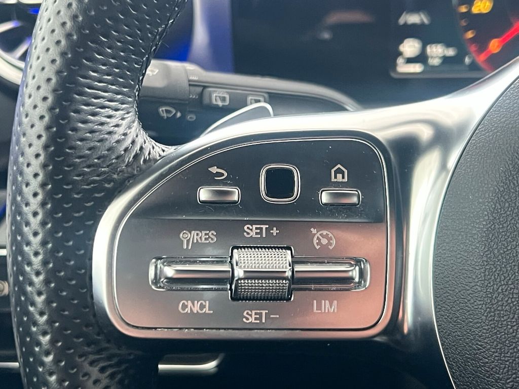 Mercedes-Benz A 200 2021