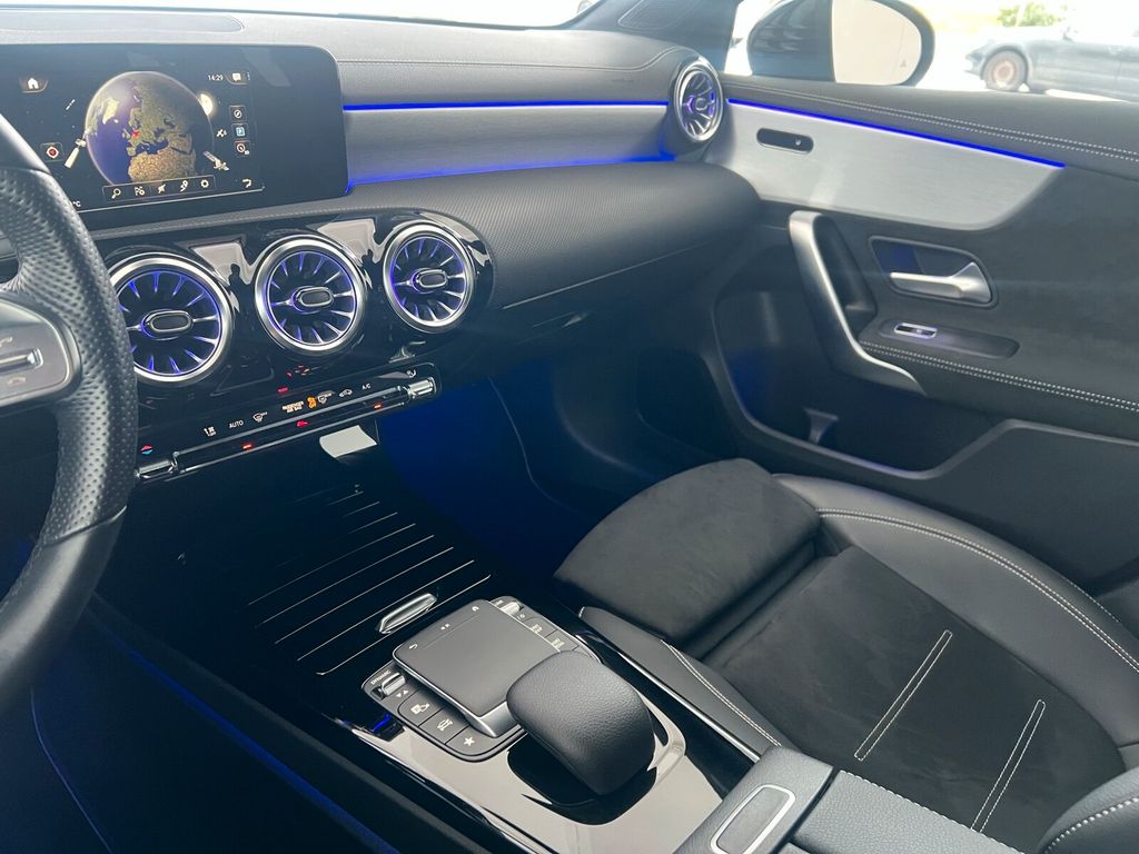 Mercedes-Benz A 200 2021