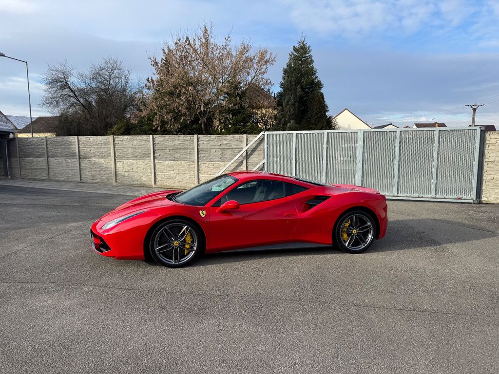 Ferrari 488 GTB 2016