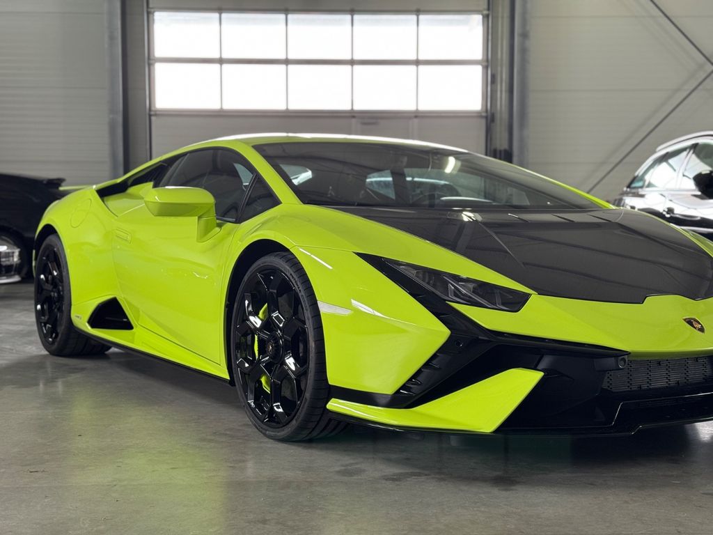 Lamborghini Huracán 2023