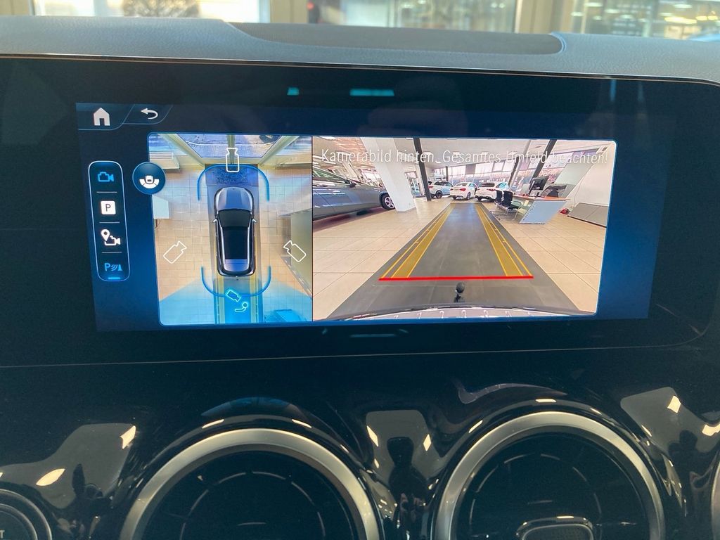 Mercedes-Benz GLA 200 2024