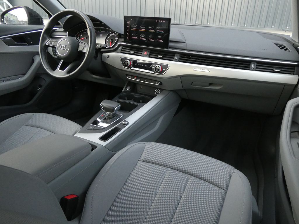 Audi A4 2019