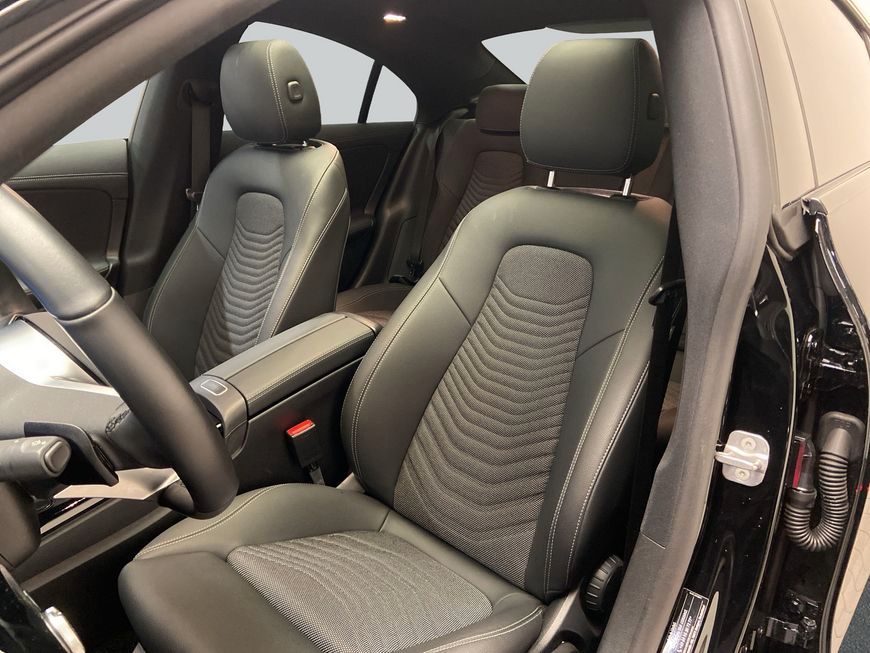 Mercedes-Benz CLA 200 2024