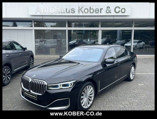 BMW 750 2021