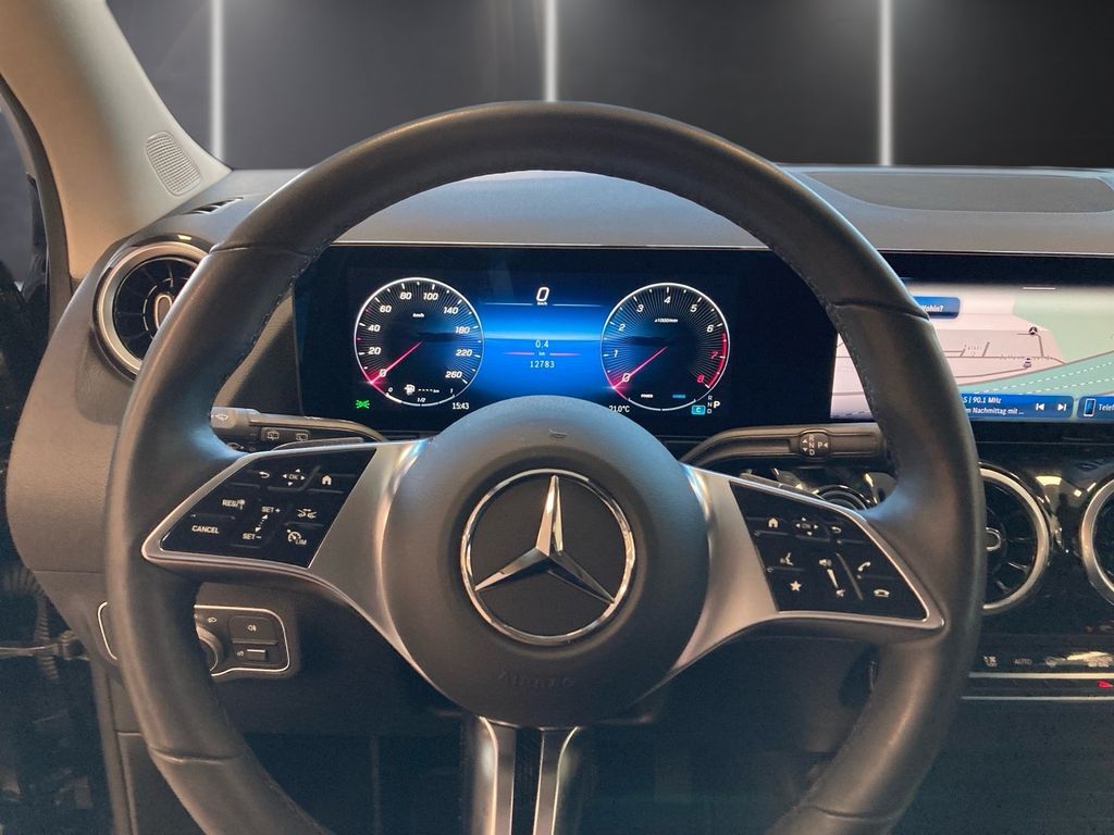 Mercedes-Benz GLA 200 2024