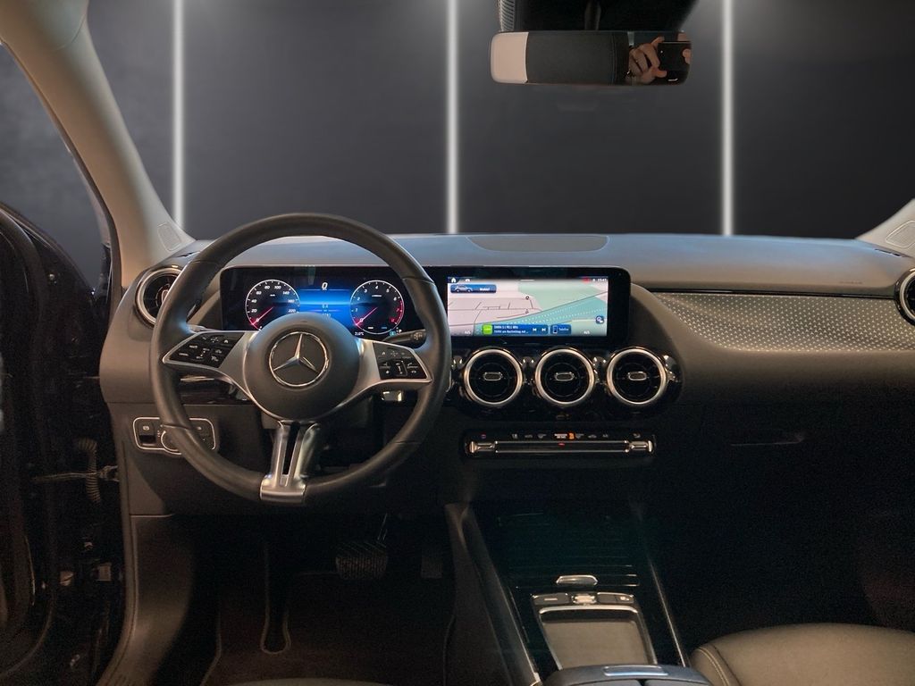 Mercedes-Benz GLA 200 2024