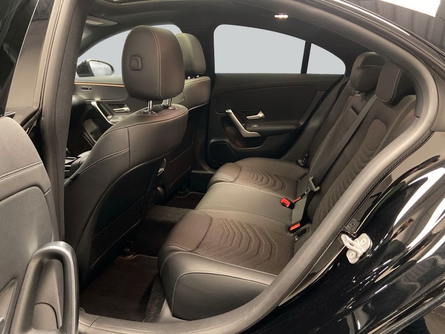 Mercedes-Benz CLA 200 2024