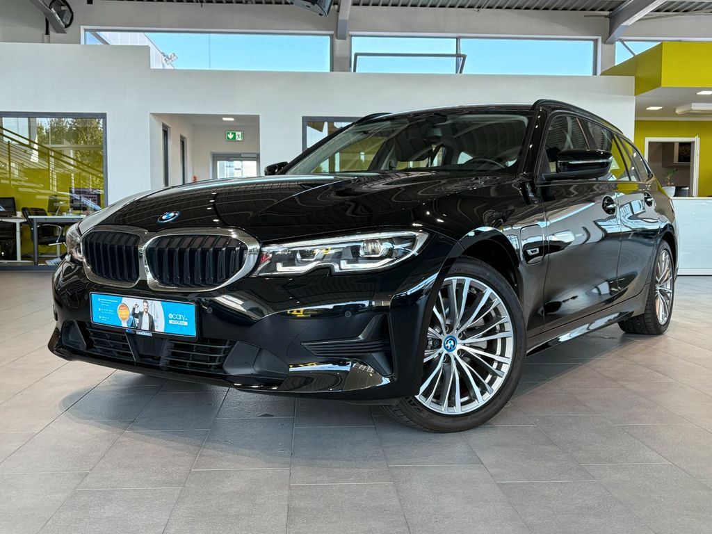 BMW 320 2022