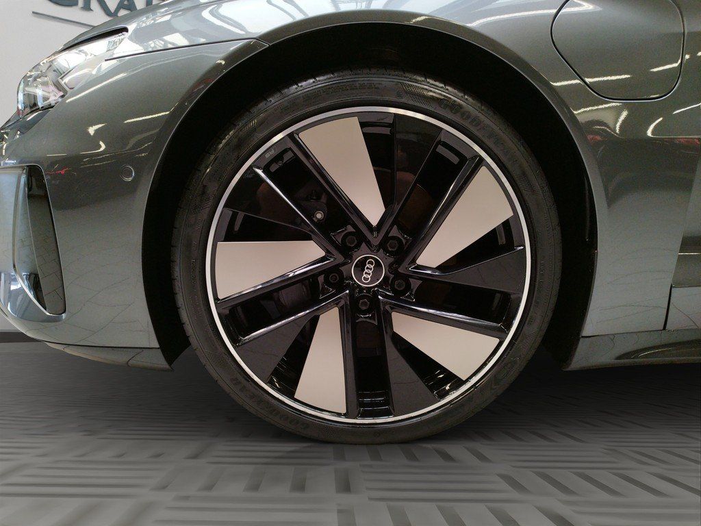 Audi e-tron GT 2021