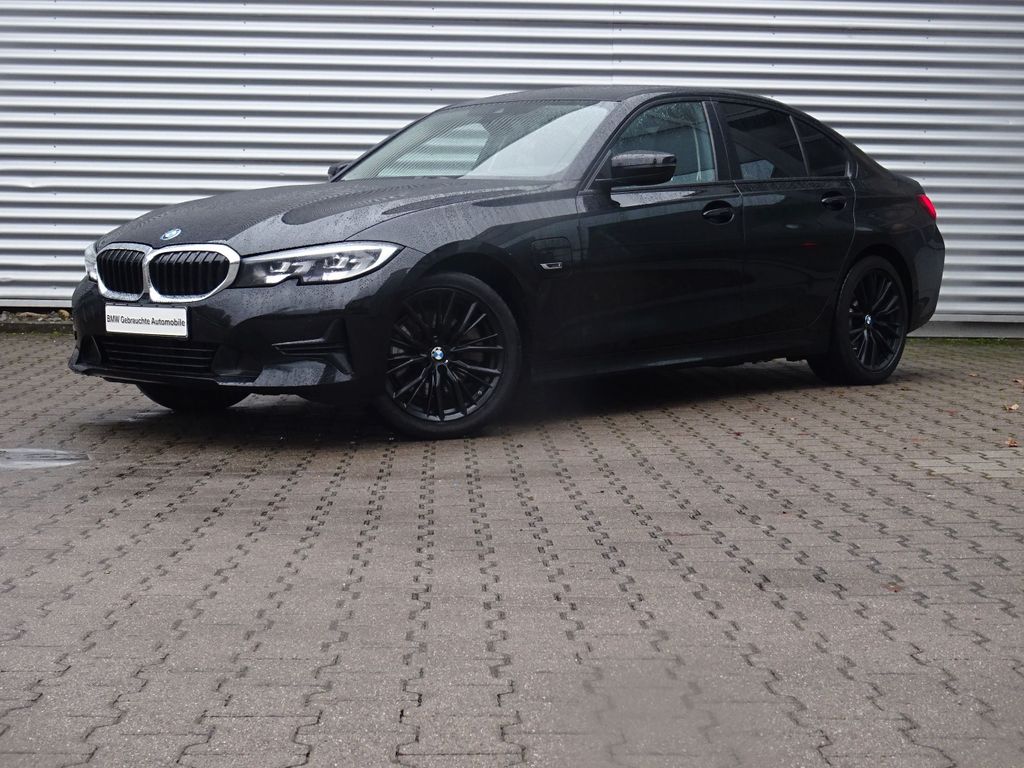 BMW 320 2022