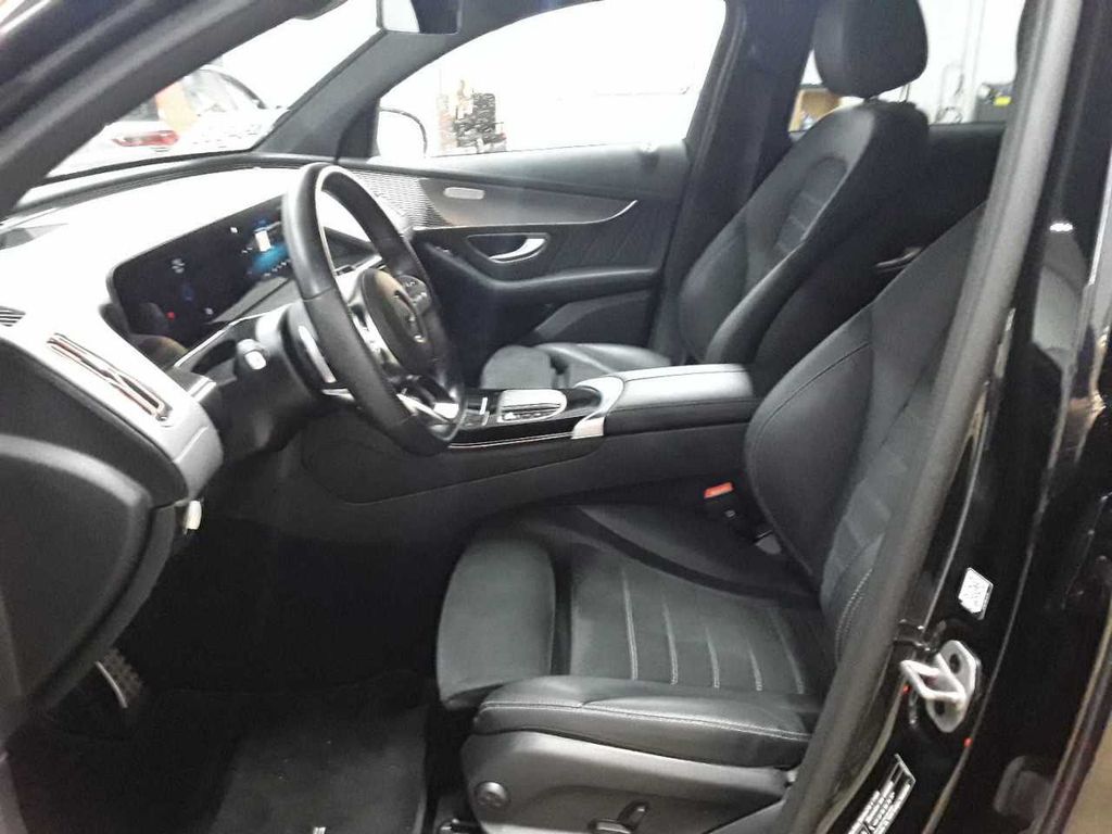 Mercedes-Benz EQC 2022