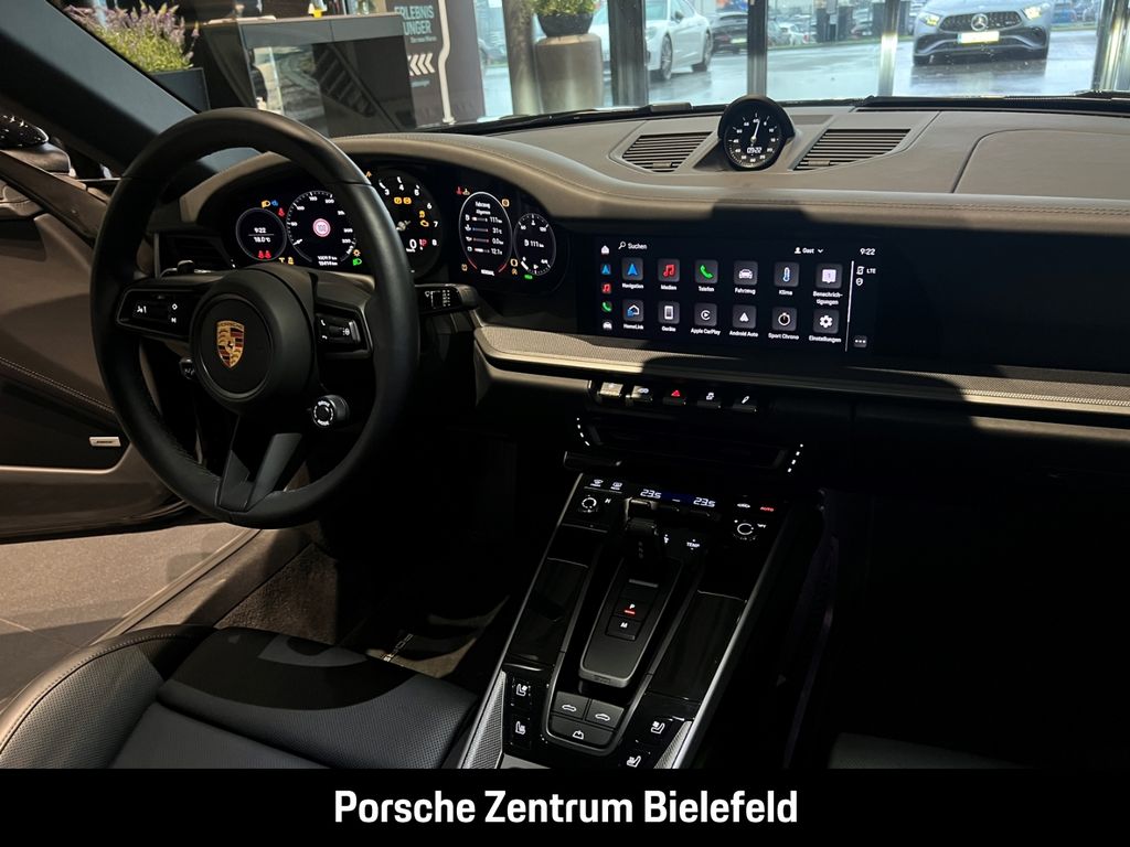 Porsche 992 2024
