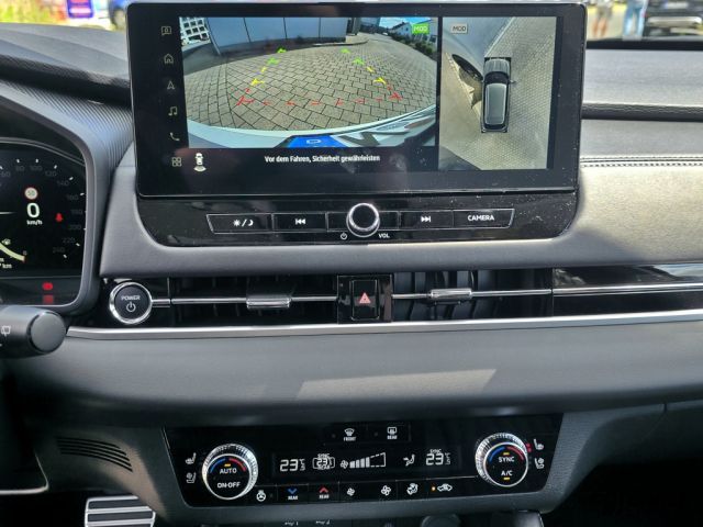 Mitsubishi Plug-in Hybrid Outlander 2025