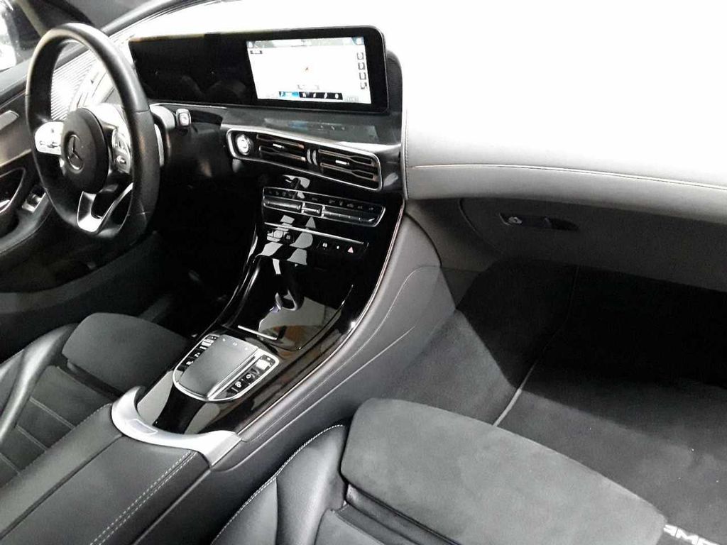 Mercedes-Benz EQC 2022