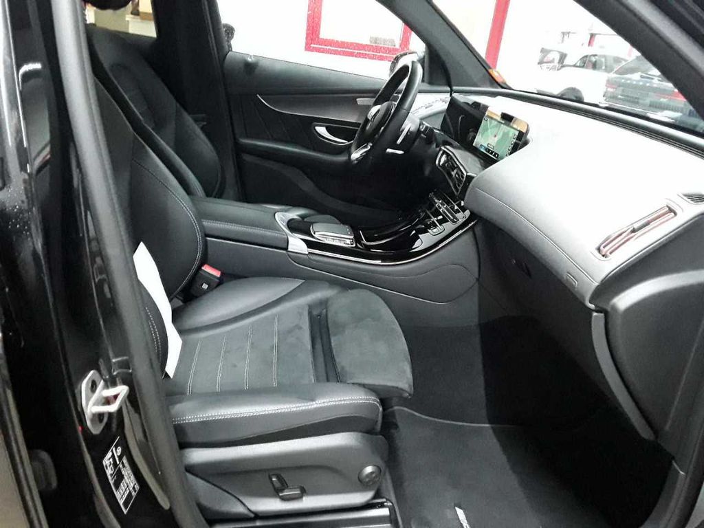 Mercedes-Benz EQC 2022