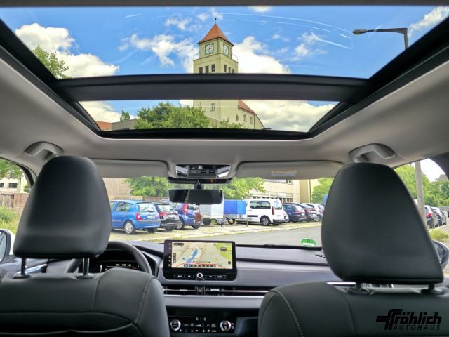 Mitsubishi Plug-in Hybrid Outlander 2025