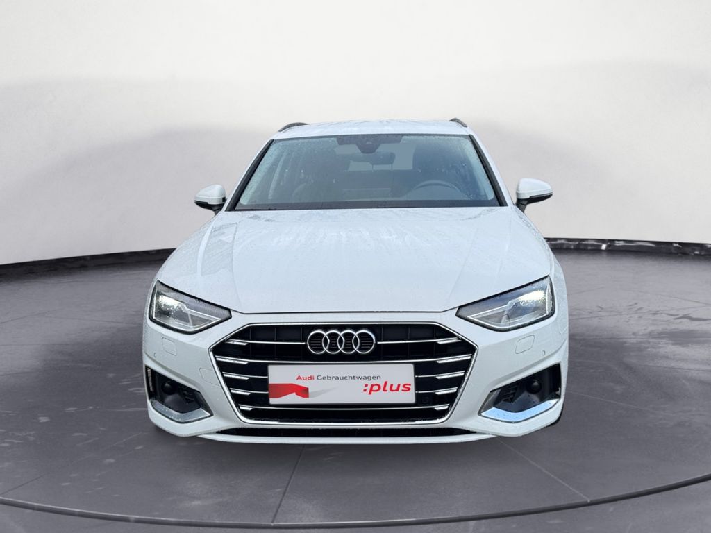 Audi A4 2023