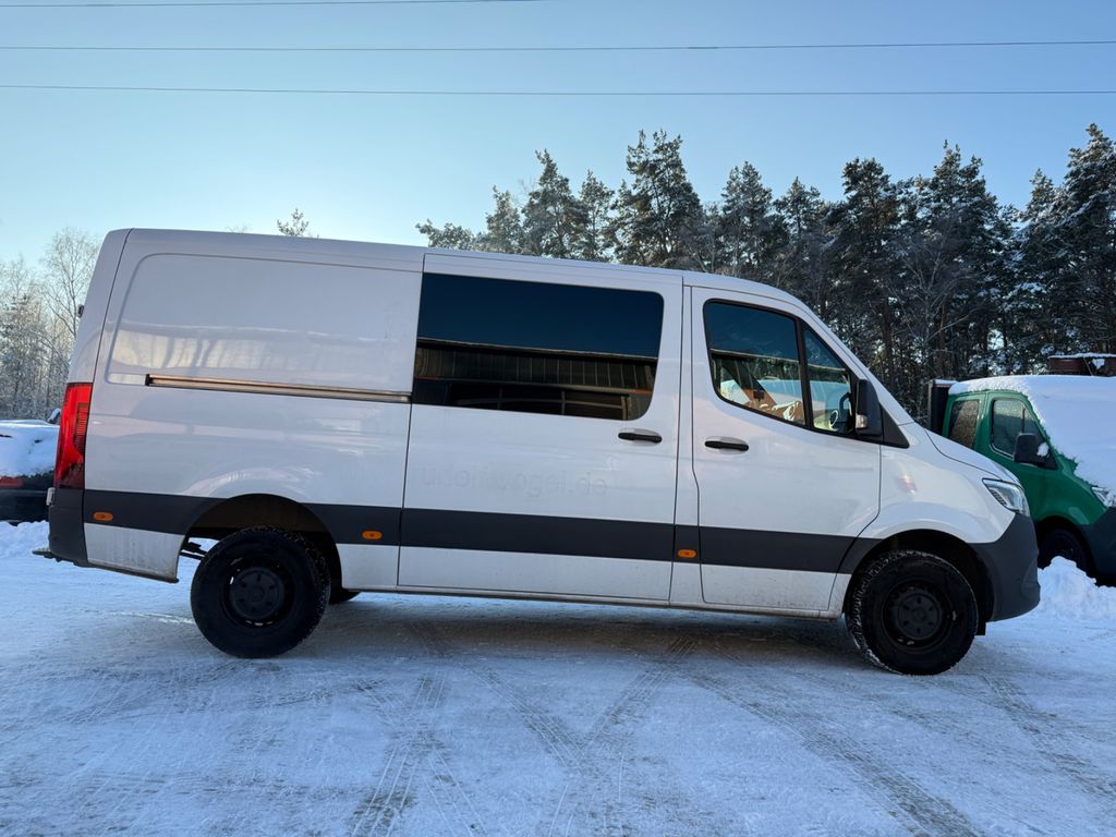 Mercedes-Benz Sprinter 2021