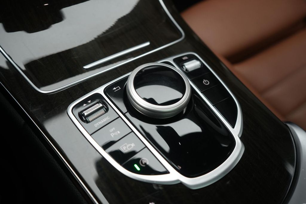 Mercedes-Benz C 300 2020