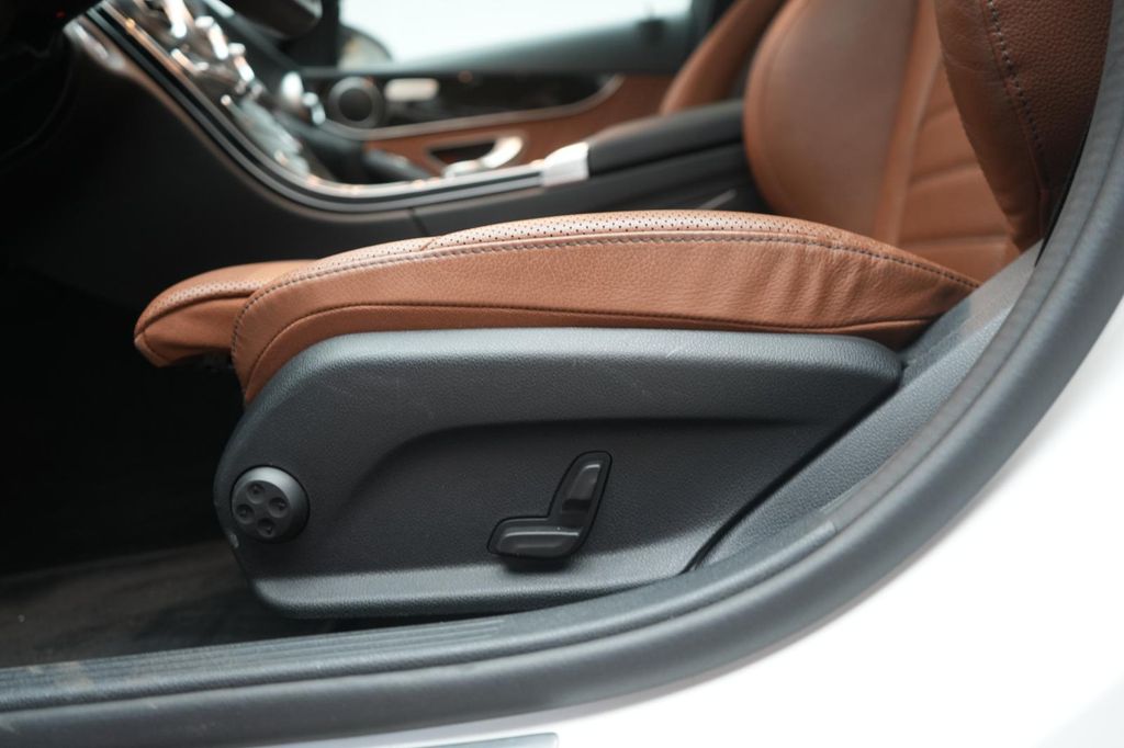 Mercedes-Benz C 300 2020