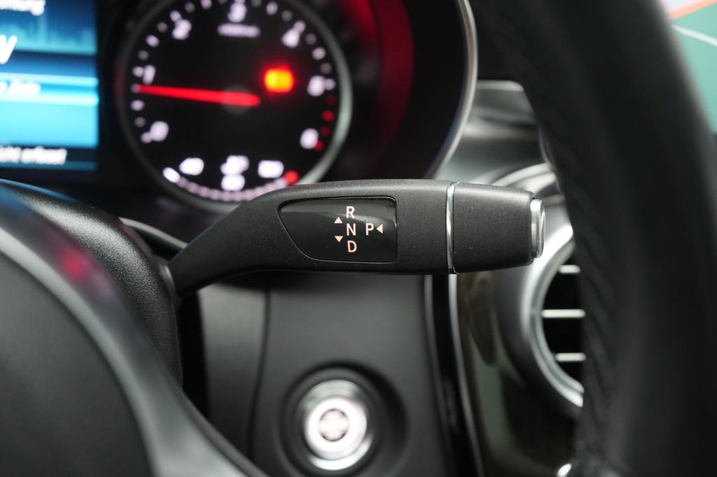 Mercedes-Benz C 300 2020