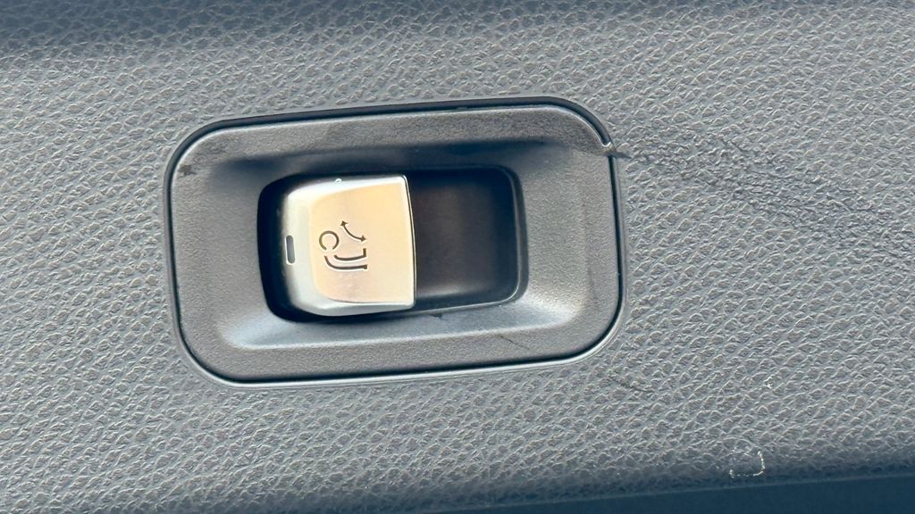 Mercedes-Benz GLC 300 2022