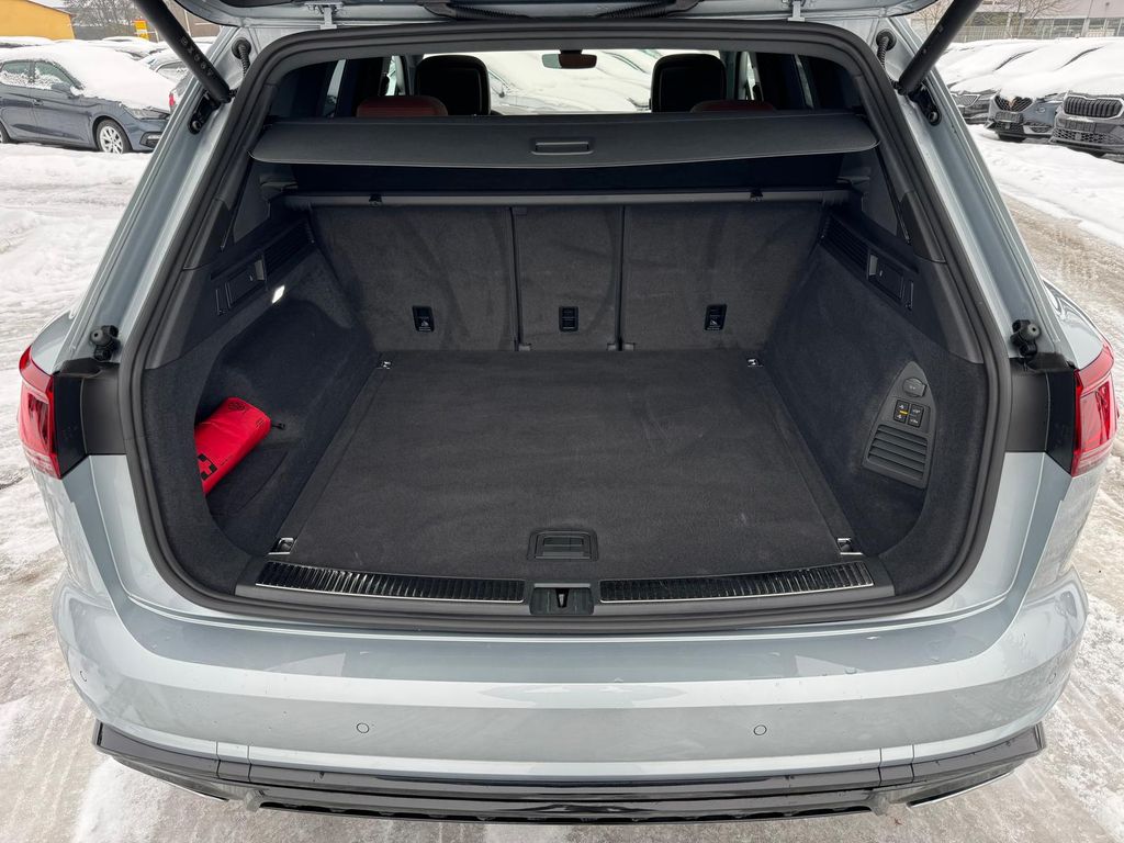 Volkswagen Touareg 2025