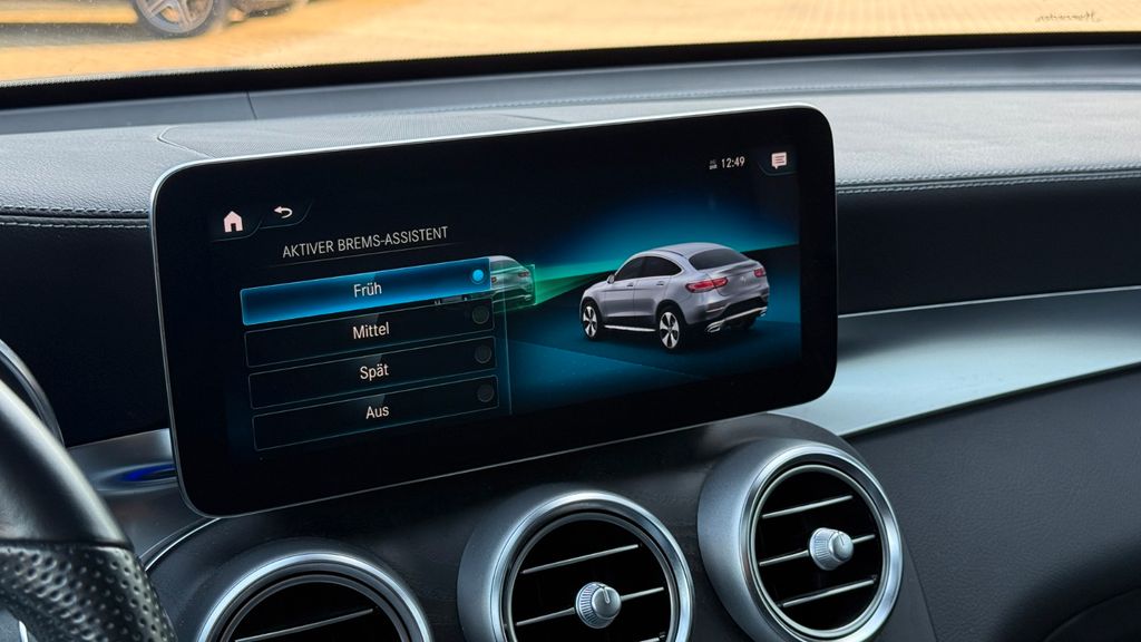 Mercedes-Benz GLC 300 2022