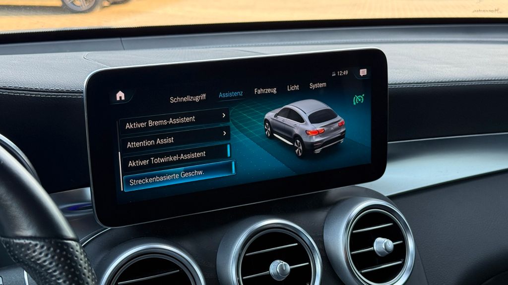 Mercedes-Benz GLC 300 2022