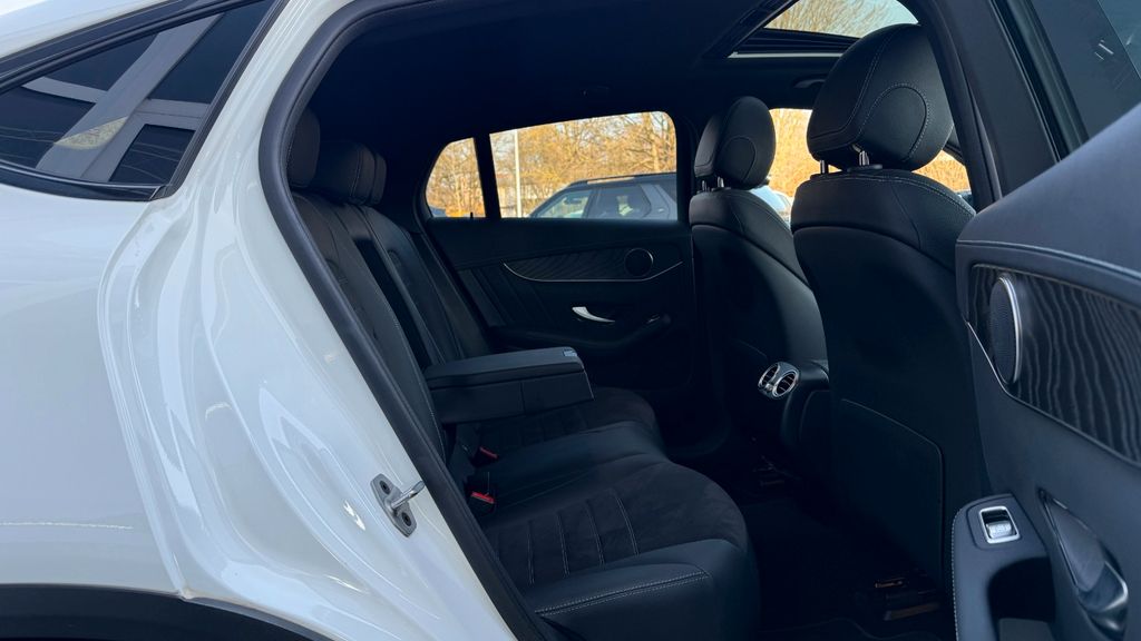Mercedes-Benz GLC 300 2022