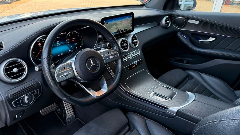 Mercedes-Benz GLC 300 2022