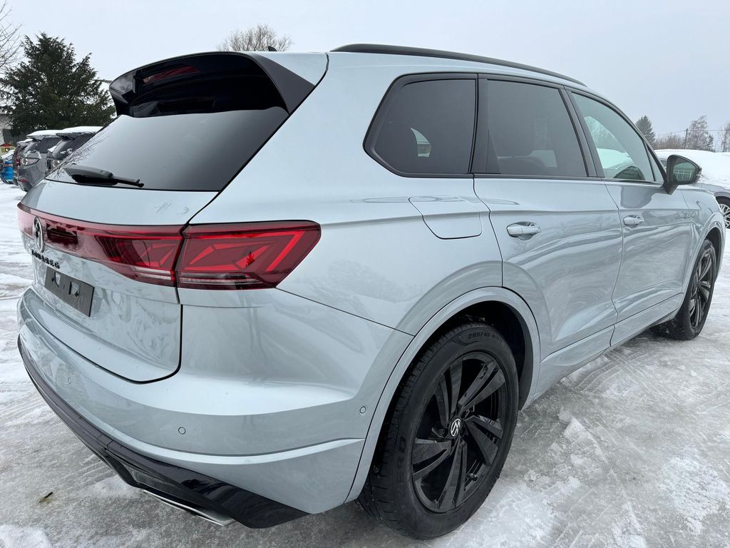 Volkswagen Touareg 2025