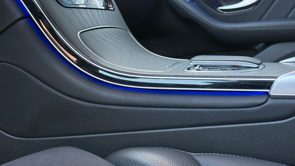 Mercedes-Benz GLC 300 2022