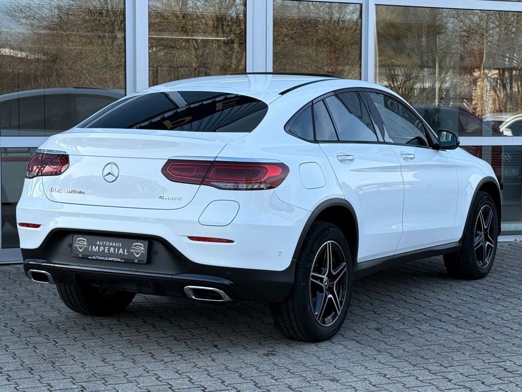 Mercedes-Benz GLC 300 2022