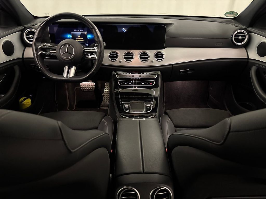 Mercedes-Benz E 220 2021