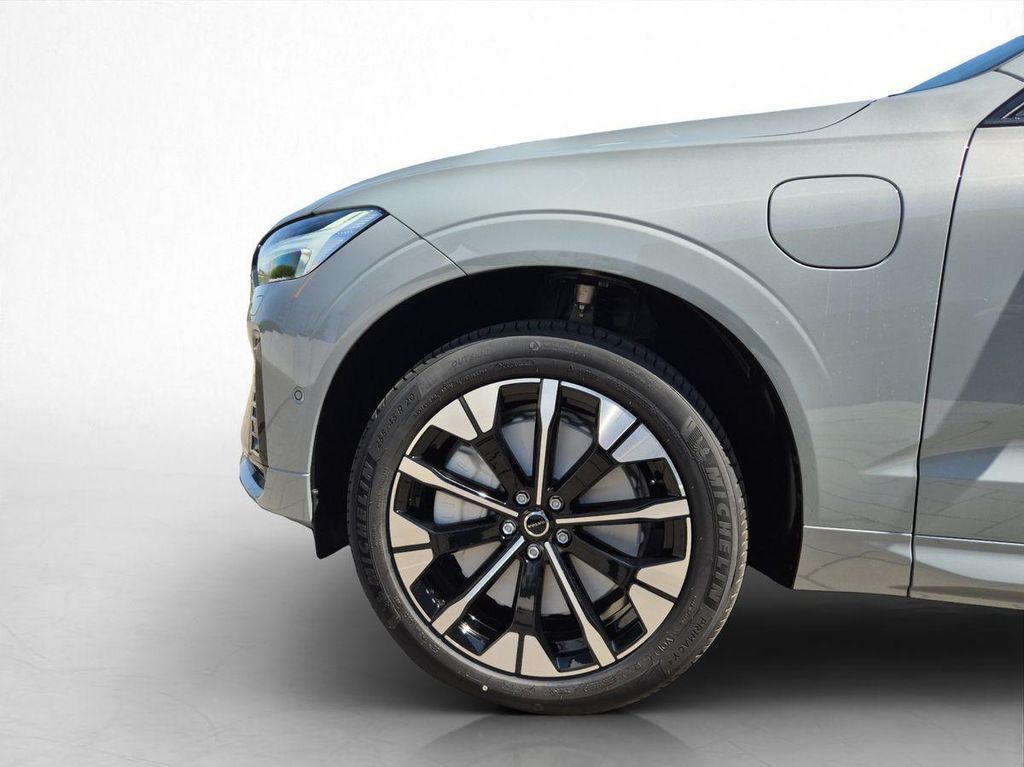 Volvo XC60 2025
