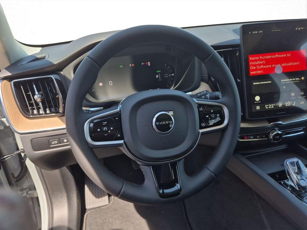 Volvo XC60 2025