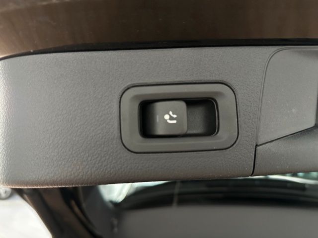 Mercedes-Benz B 250 2025