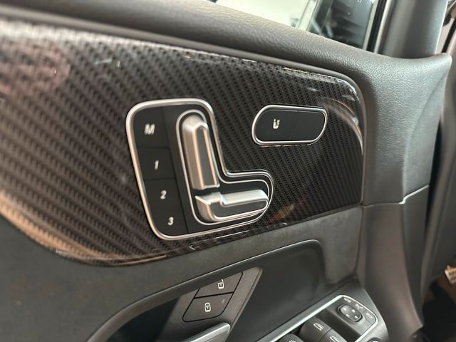 Mercedes-Benz B 250 2025