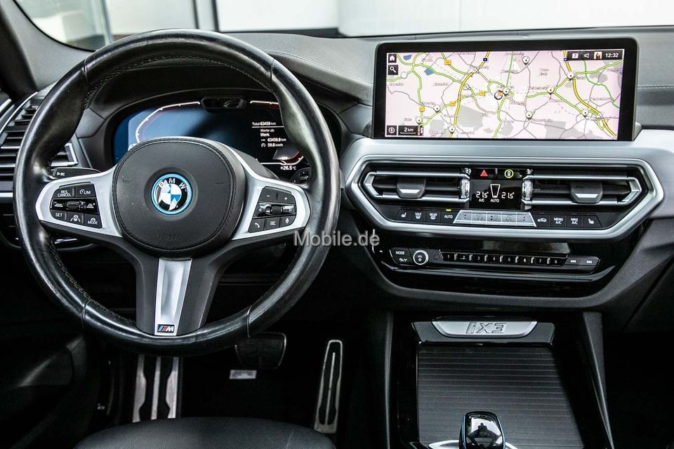 BMW iX3 2022