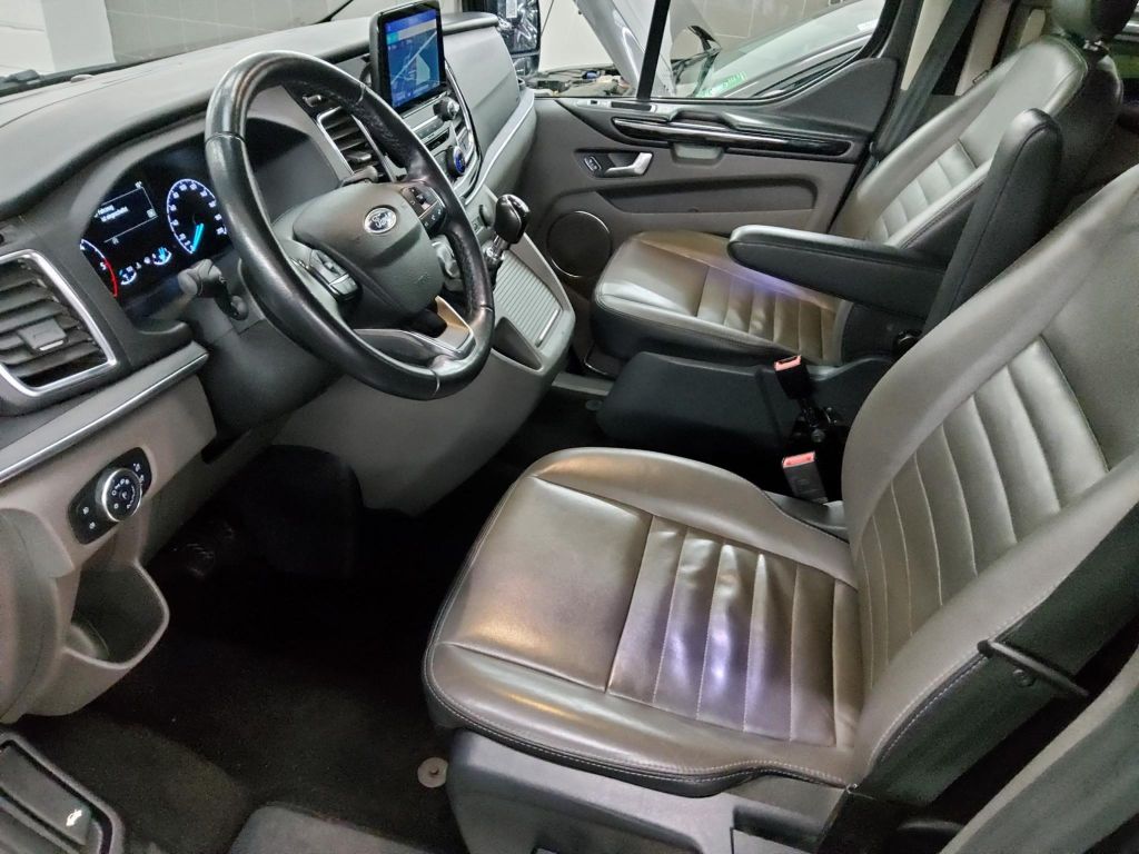 Ford Tourneo Custom 2022