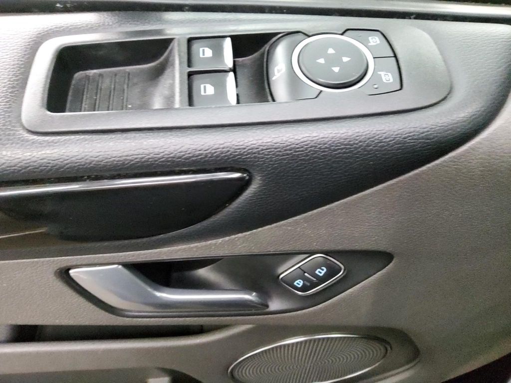 Ford Tourneo Custom 2022