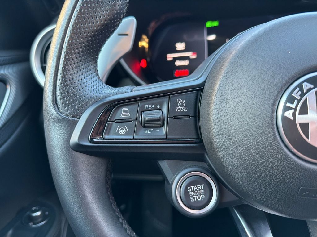 Alfa Romeo Giulia 2024