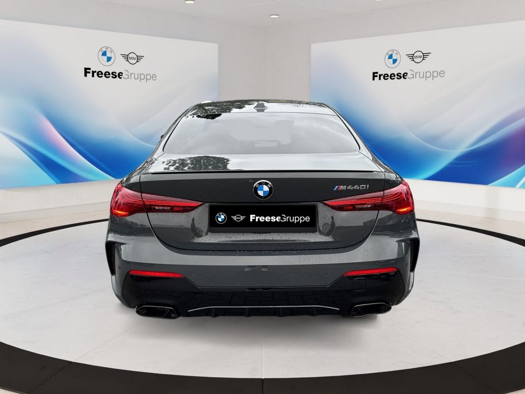 BMW M440 2025